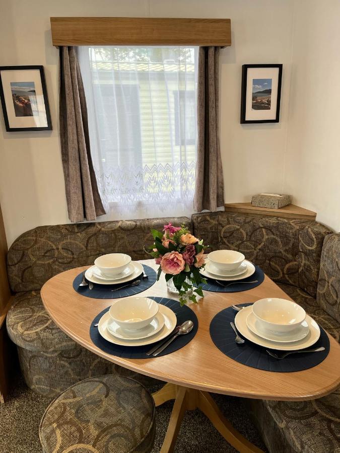 Js Holidays Tebay Lagganhouse Ballantrae Extérieur photo
